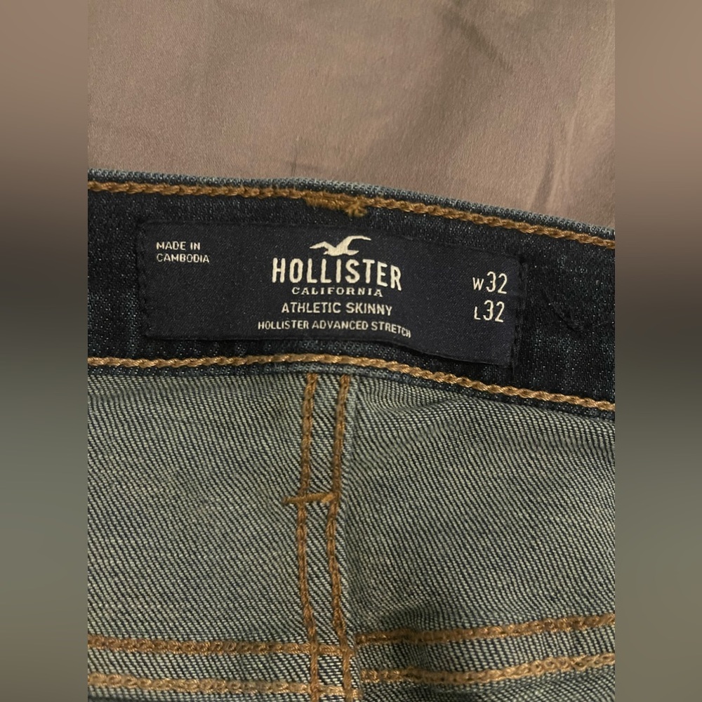 Hollister Mens athletic skinny jeans